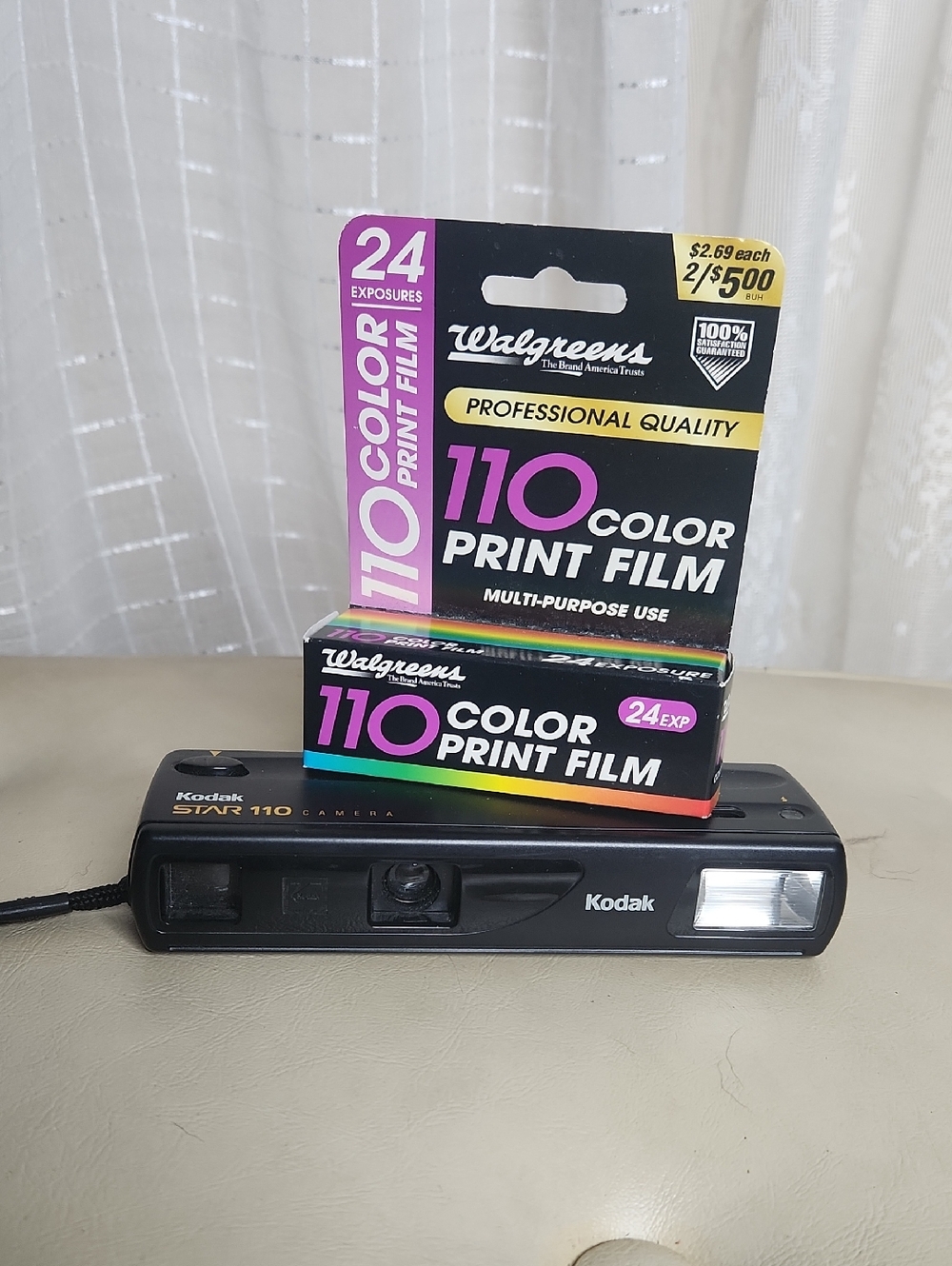 Vintage Collectable Kodak Star 110 camera 24 Exposure (expired) Film Bundle